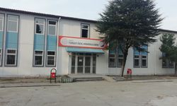 18 maddelik kurallar yayınlayan liseye Valilik'ten soruşturma!