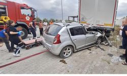 Otomobil park halindeki TIR'a arkadan çarptı: Ölü ve yaralılar var...