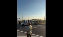 Otomobillerin çarpıştığı kazada iki kişi hayatını kaybetti