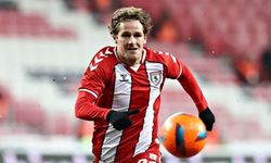 Samsunspor'un yıldız futbolcusu hastaneye kaldırıldı: Tedavisi devam ediyor!