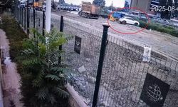 Korku dolu anlar: SUV araç Mert Irmağı’na uçtu, 3 kişi son anda kurtarıldı!
