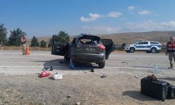 SUV tipi araç takla attı: 1 çocuk öldü, 3 kişi yaralandı