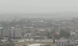 Toz taşınımı hayatı felç etti: Gökyüzü kayboldu
