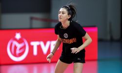 Türk voleybolunun yıldızı Yaprak Erkek, Eczacıbaşı Dynavit’te kalıyor