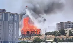 Alev alev yanan lojmanda çıkan yangının sebebi ortaya çıktı!