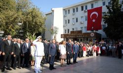 Zafer Bayramı, Karşıyaka'da coşkuyla kutlandı