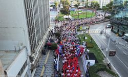 Binlerce adım, tek bir heyecan: 9 Eylül İzmir Yarı Maratonu’na yoğun ilgi