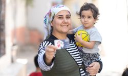Anne Kart ile hayat kolaylaştı: İzmirli anneler uygulamadan memnun