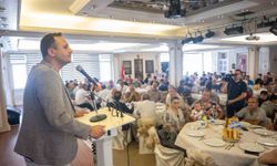 Başkan Eşki, sanayi esnafıyla buluştu: "Bornova, İzmir'in sanayi yükünü omuzluyor"