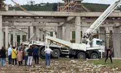 Beton mikserinin devrilmesiyle 26 yaşındaki işçi hayatını kaybetti