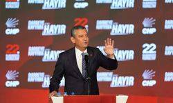 CHP 22. Olağanüstü Kurultayı’nda Özgür Özel yeniden genel başkan seçildi