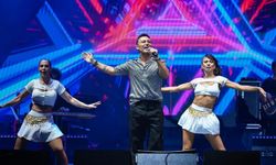 Çim Konserleri, Mustafa Sandal'ı ağırladı: İzmirliler unutulmaz bir gece yaşadı