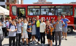 Efes Selçuk'ta üçüncü Kent Lokantası Öğrenci Otobüsü hizmete girdi