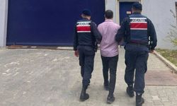 Firar şoku: Hükümlü camide uyurken yakalandı!