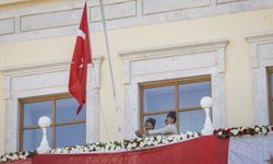 Gelenek bu yıl da bozulmadı: 103 yıllık zafer yeniden canlandırıldı