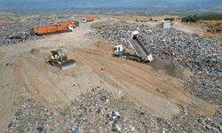 Harmandalı kapanınca yeni skandal: İzmir çöpleri mera alanına döküldü!
