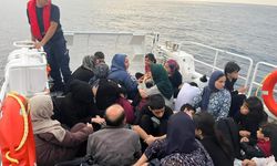 İzmir’de düzensiz göç operasyonu: 81 göçmen ve 2 organizatör yakalandı