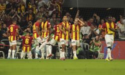 İzmir’de tarihi fark: Göztepe, Beşiktaş’ı 3-0’la devirdi
