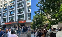İzmir’de TPI Kompozit firması şirket devretti: İşçiler sendika önünde eylemde
