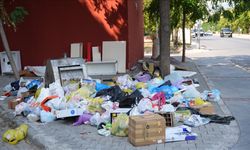 Karşıyaka Belediyesi'nden çöp sorununa yönelik açıklama