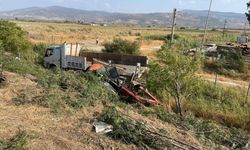 Kontrolden çıkan kamyon şarampole uçtu: 2 kişi yaralandı!