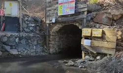 Krom madeni göçtü! İki işçi toprak altında kaldı