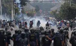Nepal'de protestolarda can kaybı 51’e yükseldi: Binlerce mahkum firarda