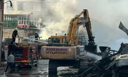 Silah fabrikasında yangın çıktı, havadan ve karadan müdahale edildi