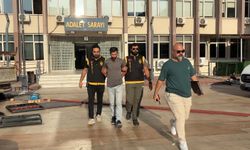 Şok operasyon! 18 yıl hapis cezalı şahıs kafede yakalandı