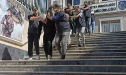 İş yerinde çalışanlarını işkence yaparak öldürmüşlerdi! Şüpheliler adliyeye sevk edildi
