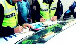 Urla’da drift yapan sürücüye jandarmadan suçüstü