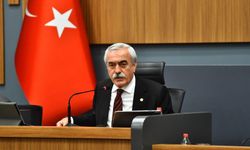 CHP’li İnanç’tan sert yanıt: “İzmir çalışıyor, bazıları sadece laf üretiyor”