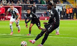 Abraham penaltıyı kaçırdı, Beşiktaş Kasımpaşa’da berabere kaldı