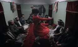 Afganistan Bacha Bazi geleneğini nedir? Bacha Bazi dansı yasak mı?