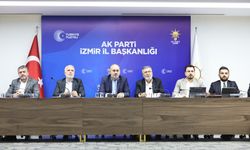 AK Parti İzmir’de yerel yönetimler zirvesi