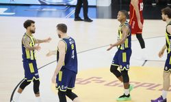 Dev derbide gülen taraf Fenerbahçe Beko!