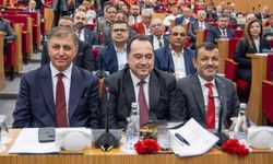 Ege Belediyeler Birliği üyeleri İzmir'de toplandı