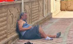Elindeki tinerle kendini yakmak istedi, kardeşi son anda engel oldu