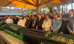 Enkazda kalan 4 kişilik Bilir ailesi, son yolcuklarına uğurlandı