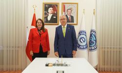 EÜ Hemşirelik Fakültesi'nden yenilikçi buluş: Sağlık çalışanlarına 'akıllı önlük' güvencesi
