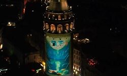 Galata Kulesi “Sıfır Atık” renklerine büründü: Sürdürülebilir geleceğe dikkat çekildi!