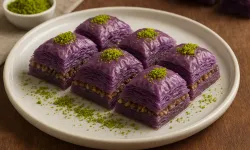 Gelinim Mutfakta Mor Baklava nasıl yapılır?