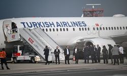 İsrail'in alıkoyduğu Türk eylemciler Türkiye'ye döndü