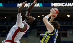 Karşıyaka deplasmanda Fenerbahçe'ye direnemedi