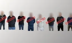 Kırmızı bültenle aranan 8 suçlu Türkiye’ye getirildi