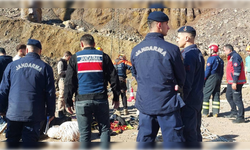 Kuyuya düşen işçi hayatını kaybetti