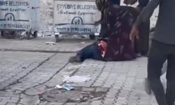 Mahalle savaş alanına döndü: Silahların konuştuğu kavgada ölü ve yaralılar var!