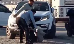 Sokak ortasında d*hşet anları kamerada