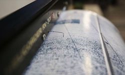 SON DAKİKA | Gece yarısı korkutan deprem! Büyüklüğü 4.9 olarak ölçüldü