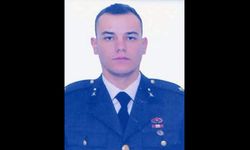 Teğmen Ali Osman Bayram iki aracın çarpıştığı kazada hayatını kaybetti